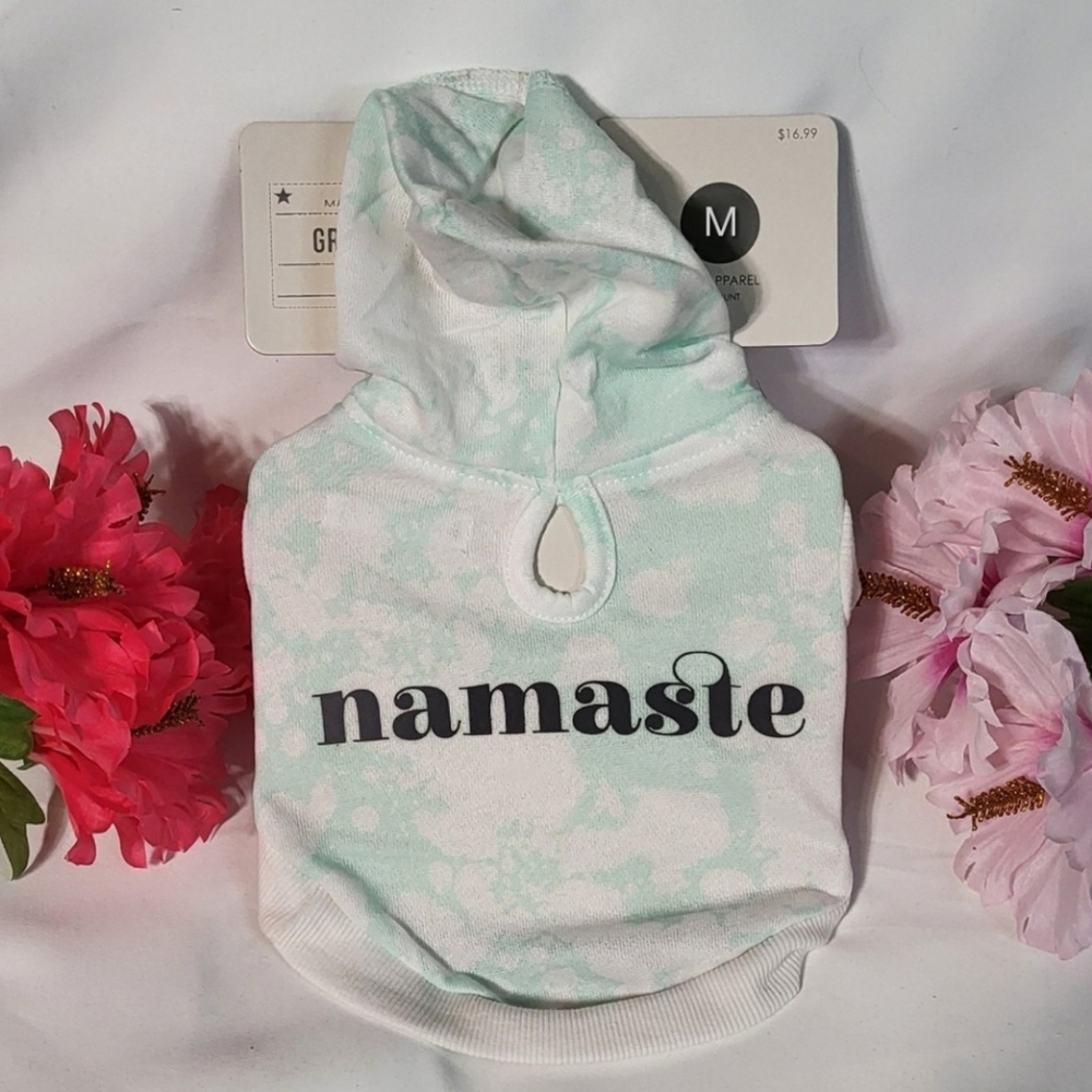 Grayson Pup NWT Green Tie Dye "Namaste" Hoodie Sweatshirt Size Medium - Picture 2 of 9